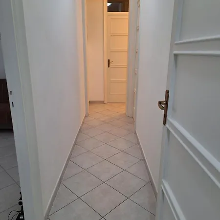 La Casa Del Muratore דירה טראפאני